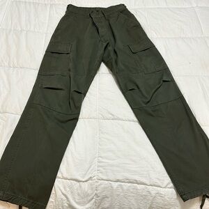 Local European Cargos Olive